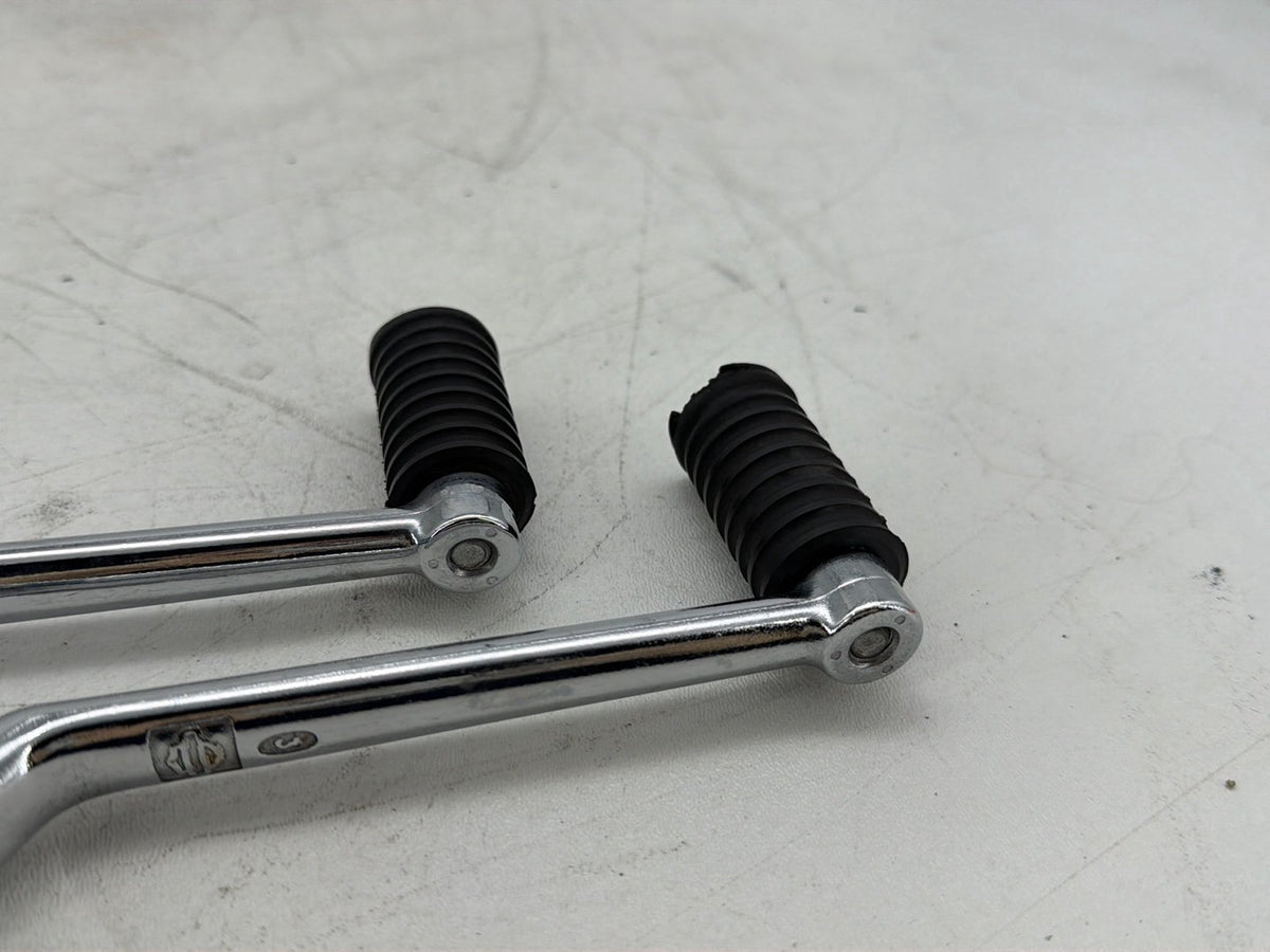 2011 Harley Electra Glide Touring Ultra OEM Gear Shifter Lever Pedal Pedals