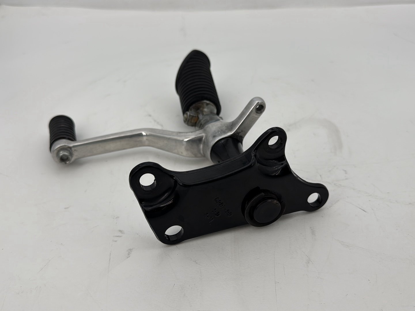 1993 Harley Sportster XLH883H Hugger 883 OEM Left Driver Foot Controls Peg Rest