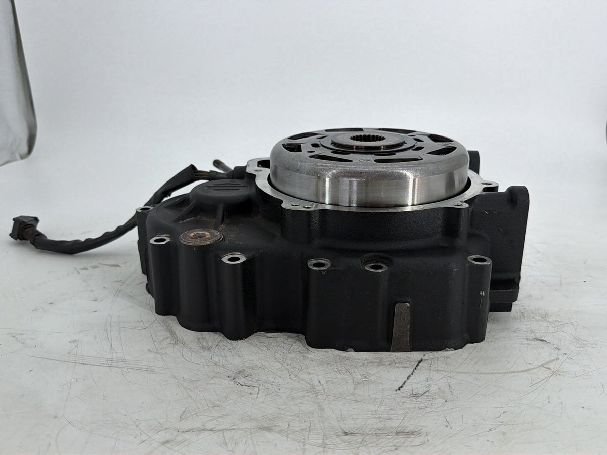 2017 Harley Touring FLHXS Street Glide OEM Crankcase Shaft Engine Motor Cover