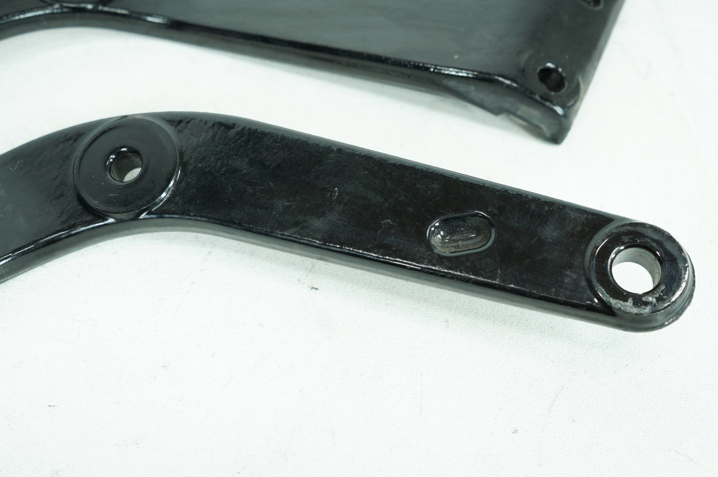 2008 Harley Softail FLSTC Heritage Classic OEM Rear Left & Right Fender Support Bracket