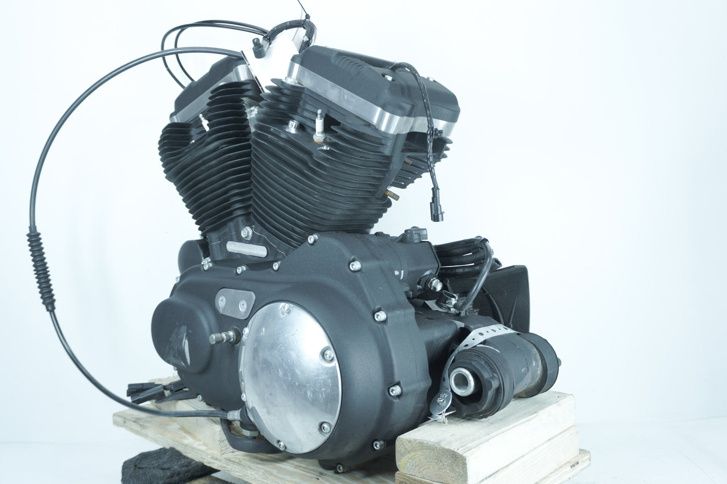 2012 - 2026 Harley-Davidson Sportster Iron 883 EFI 883 Engine Motor Transmission 16200497