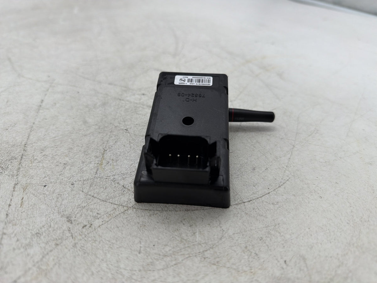 2009 Harley Electra Glide Touring CVO Screamin Eagle OEM Saddlebag Power Lock Receiver Module 76524-08