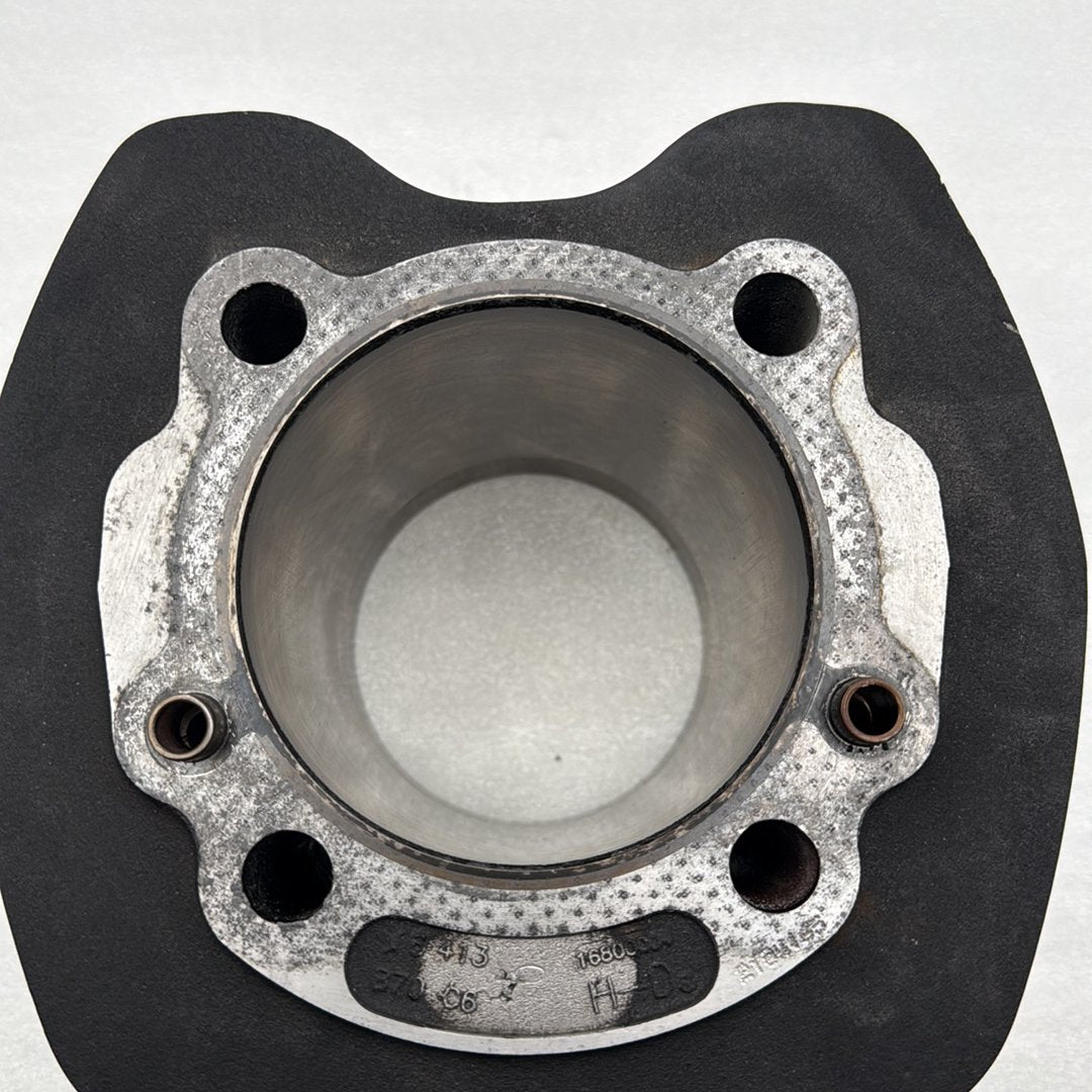 2008 - 2016 Harley-Davidson Touring Street Glide Engine Cylinder 17460-07A