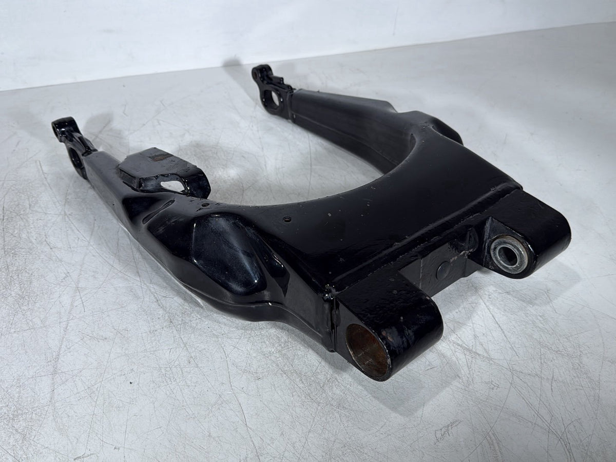 2008 - 2016 Harley-Davidson Touring Electra Glide Ultra Rear Fork Swingarm Swing Arm 47549-09