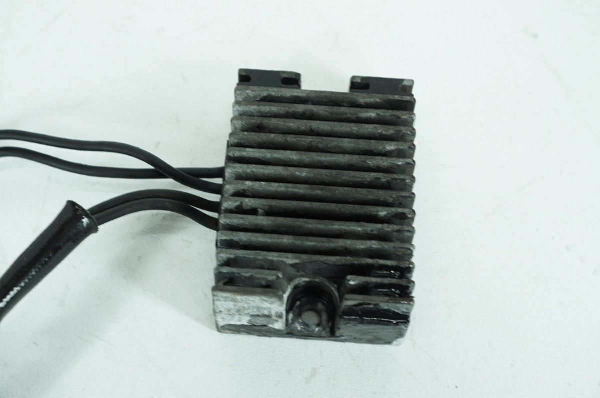 2007 Harley Sportster XL883 OEM Voltage Regulator Rectifier