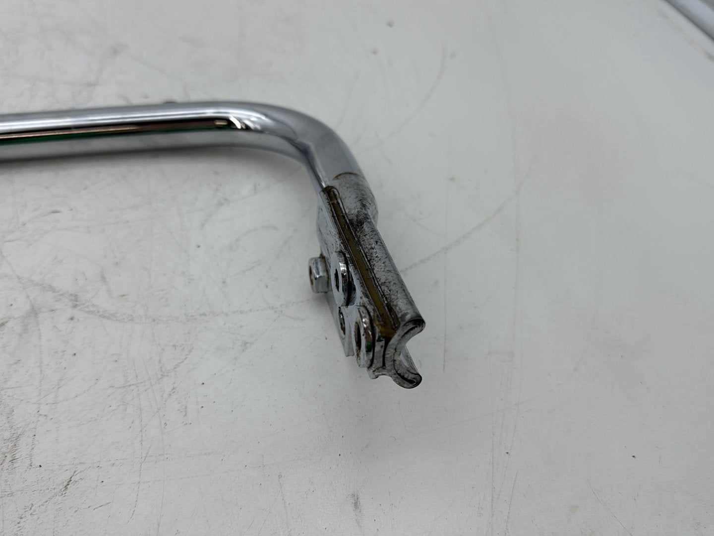 2005 Harley Touring FLHRCI Road King Classic OEM Rear License Plate Support Bar Holder