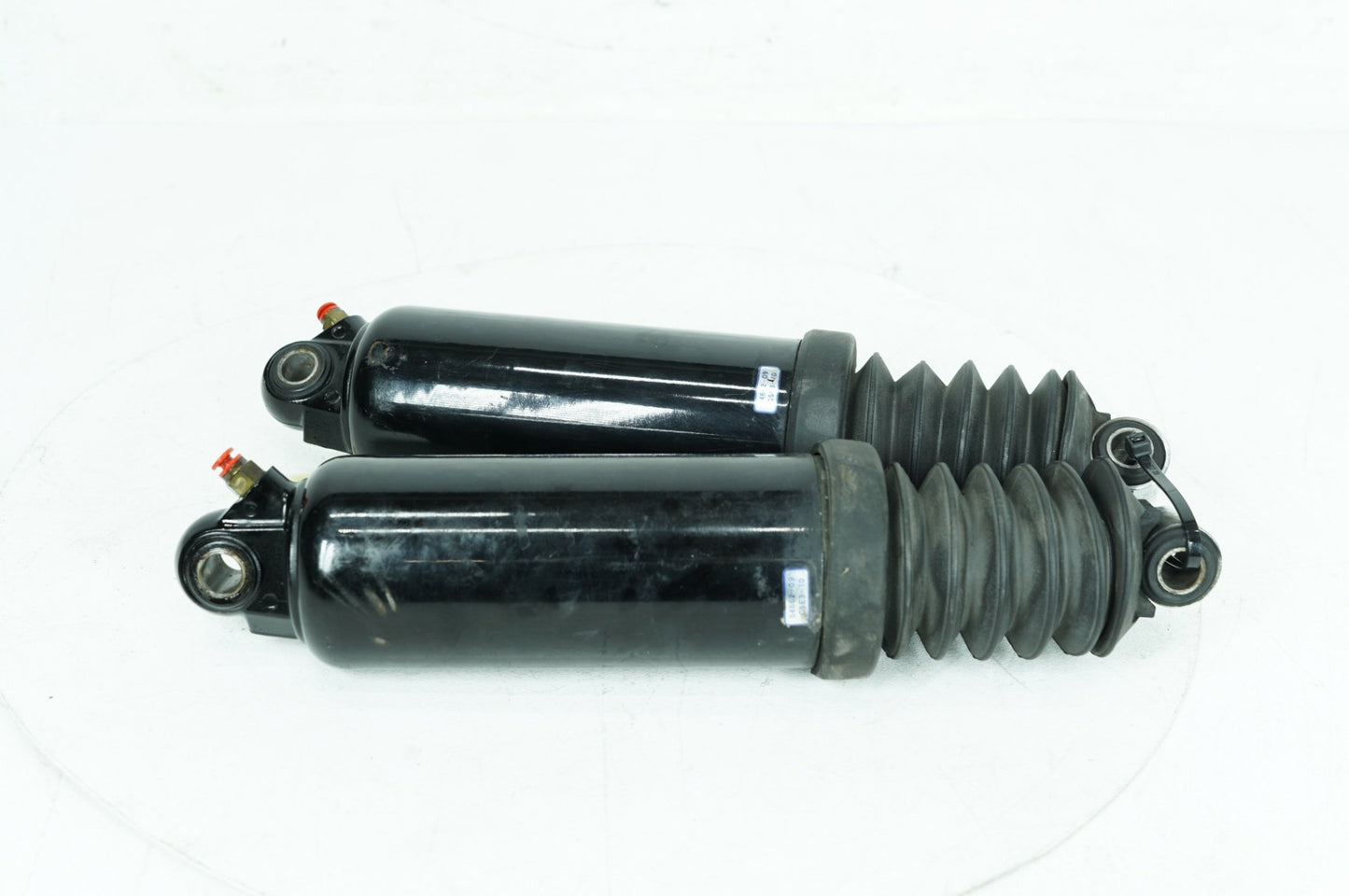 1999 - 2006 Harley-Davidson Touring Electra Glide Ultra Rear Left Right Shock Absorbers 54662-09