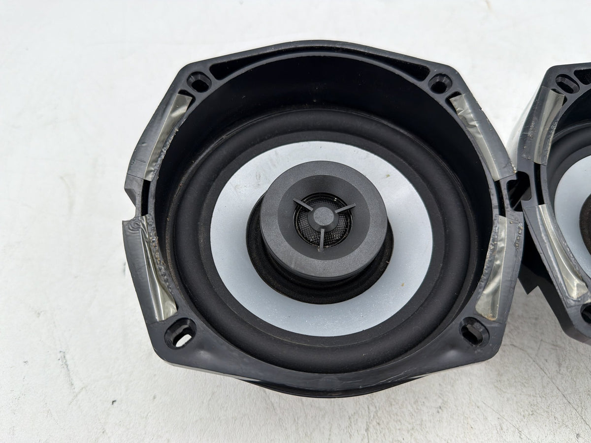 2007 Harley Electra Glide Touring CVO Eagle OEM Left Right Sound Audio Speakers