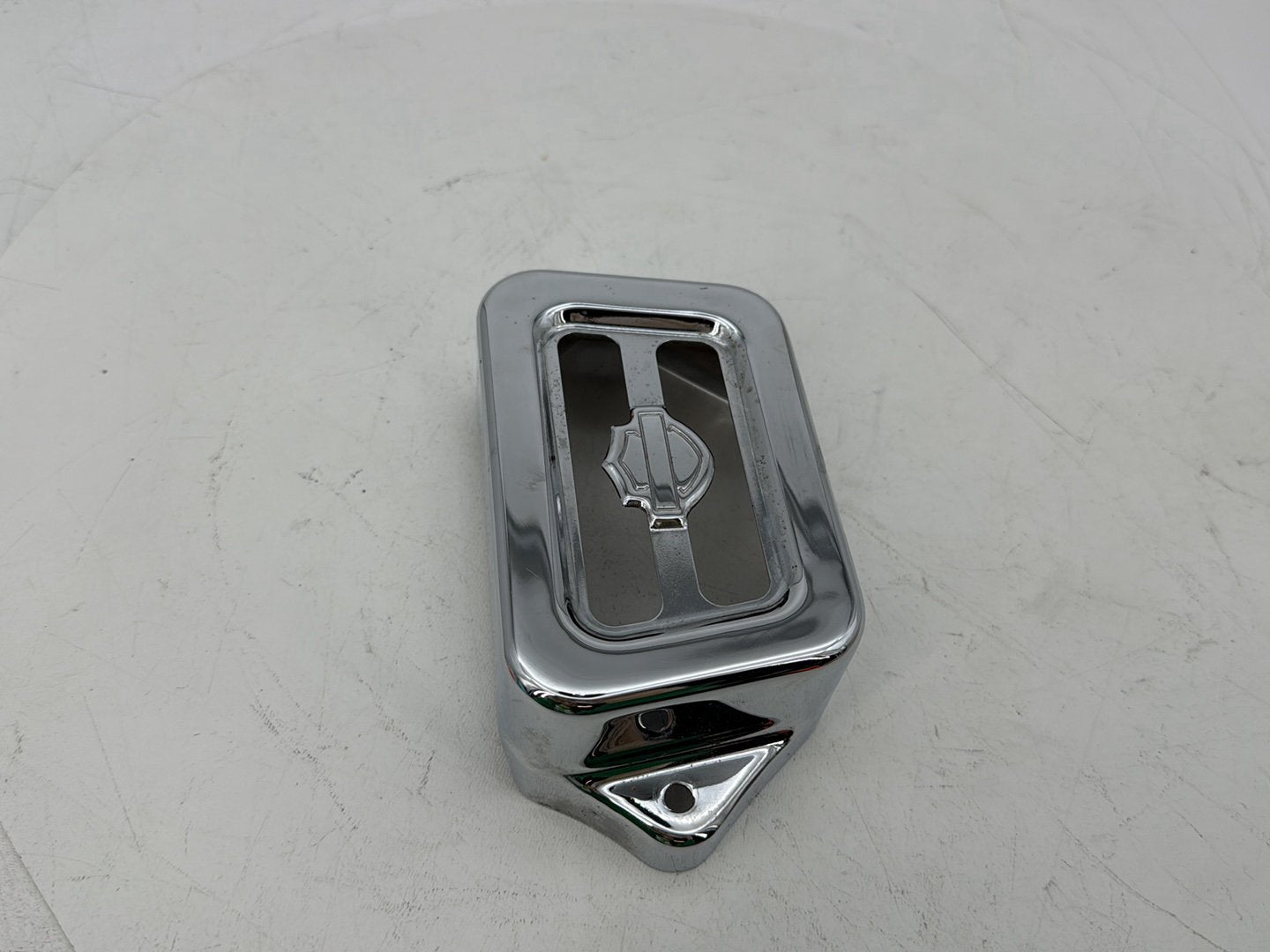1999 - 2006 Harley-Davidson Touring CVO Screamin Eagle Road King Voltage Regulator Cover Guard 74543-00