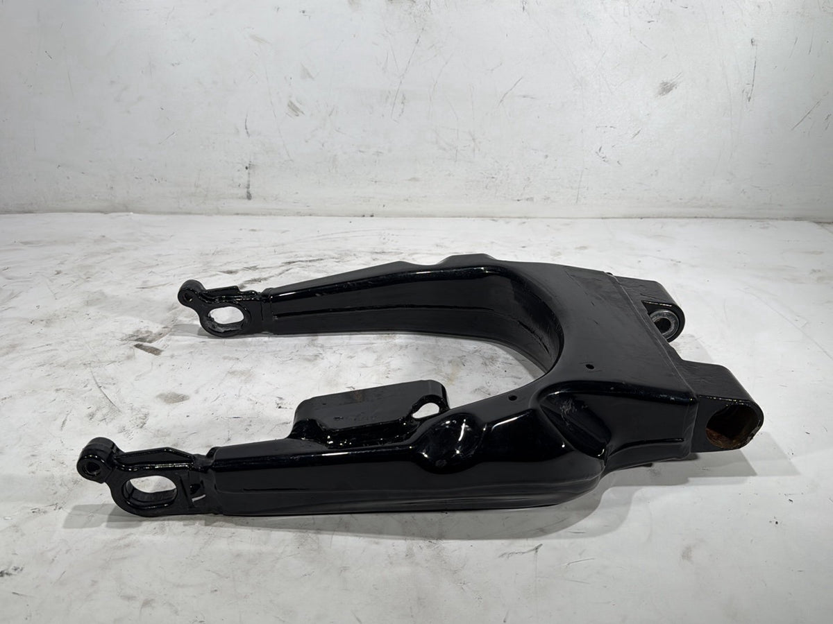 2011 Harley Street Glide Touring FLHX OEM Rear Fork Swingarm Swing Arm