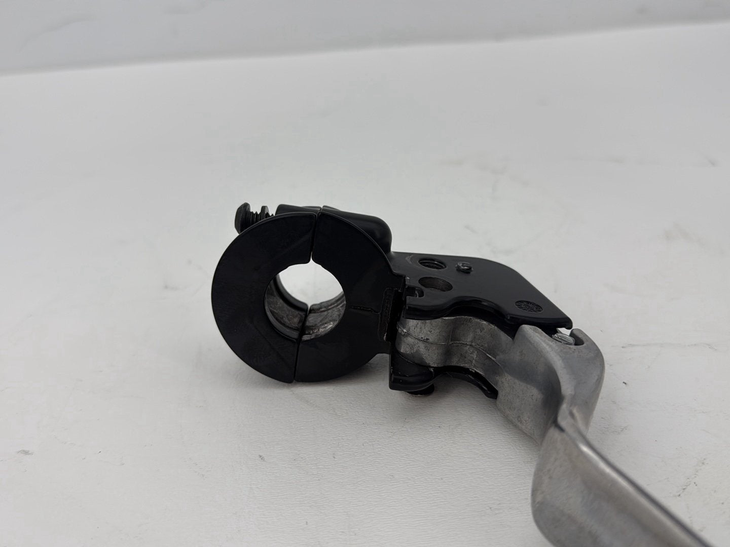 2003 Harley Sportster XL1200C 1200 Custom Anniversary OEM Front Left Hand Clutch Control Lever