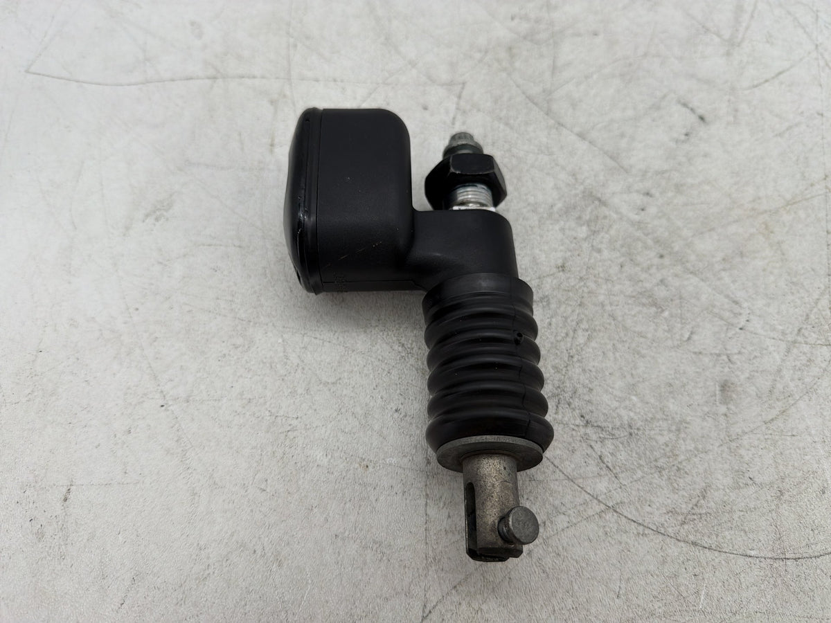 2004 Harley Heritage Softail Classic OEM Rear Brake Master Cylinder Reservoir