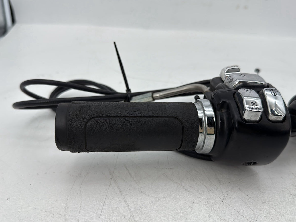 2000 Harley Touring FLHTCI Electra Glide Classic OEM Right Engine Start Kill Switches Controls