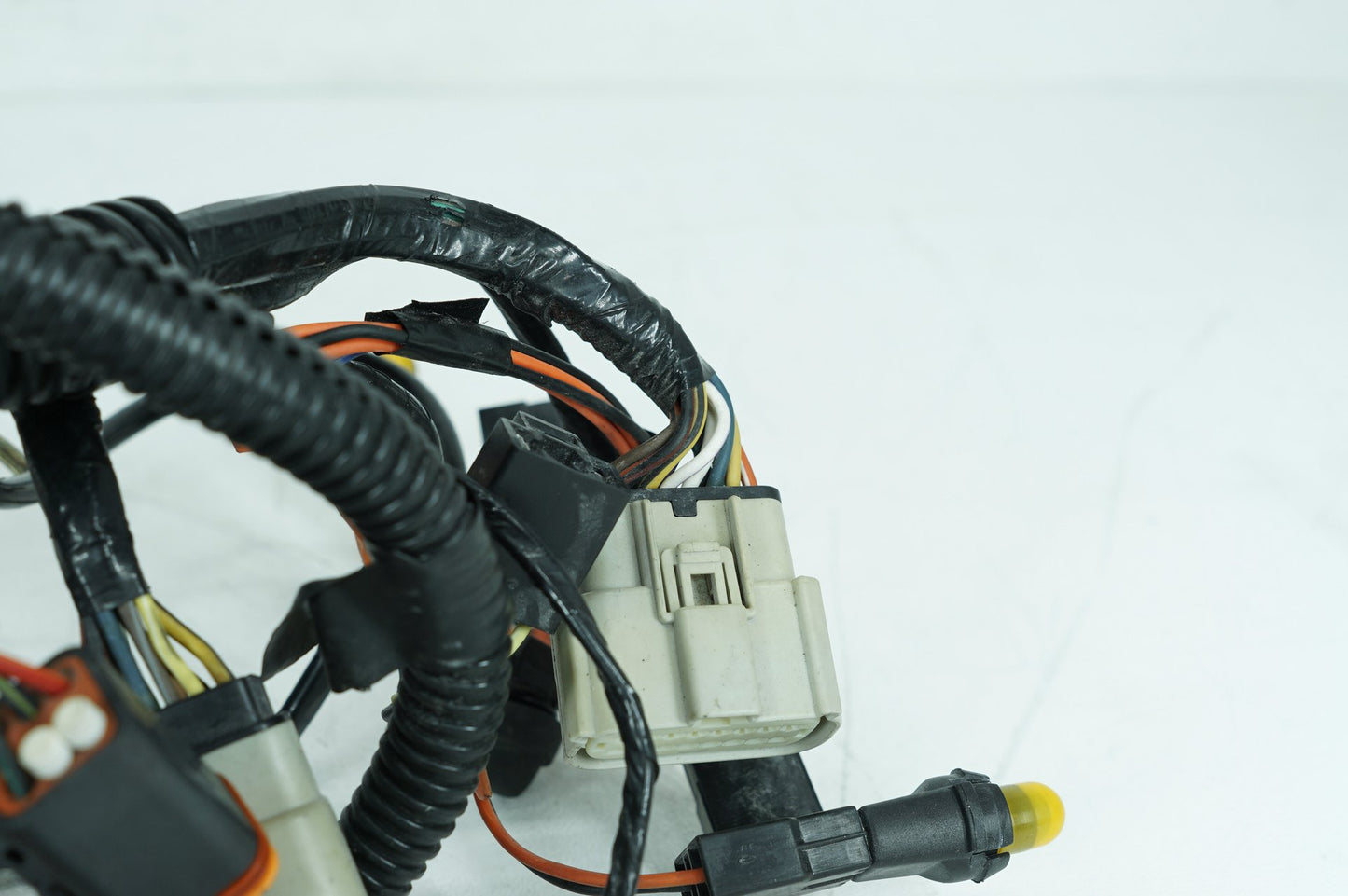 2007 - 2011 Harley-Davidson Touring Electra Ultra Front Sub Wiring Harness Loom Interconnect 70232-08