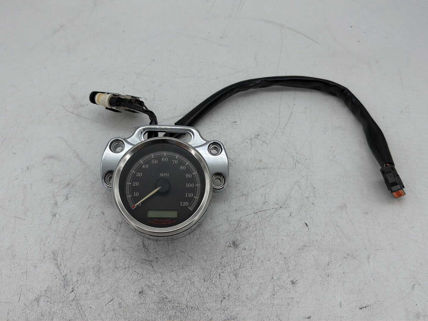 06 Harley Sportster 1200 Custom XL1200C Speedo Speedometer Gauge Cluster 11K