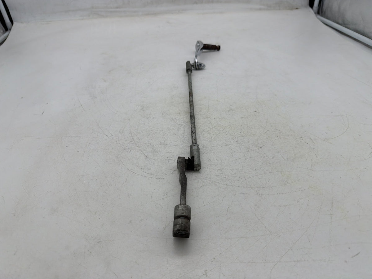 2006 Harley Softail Deuce FXSTDI OEM Gear Shifter Lever Arm w/ Rod linkage