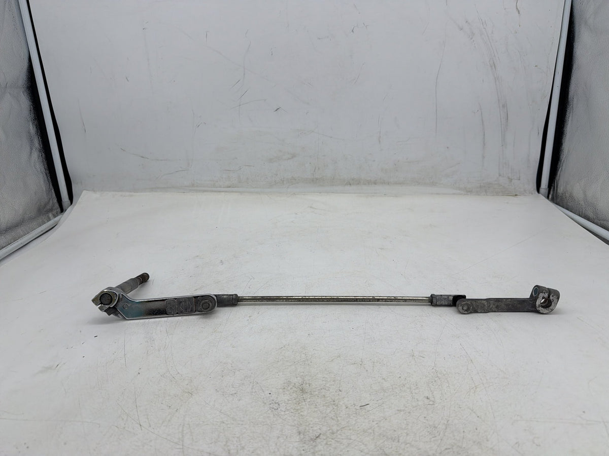2009 Harley Street Glide Touring FLHX OEM Gear Shifter Lever w/ Rod linkage