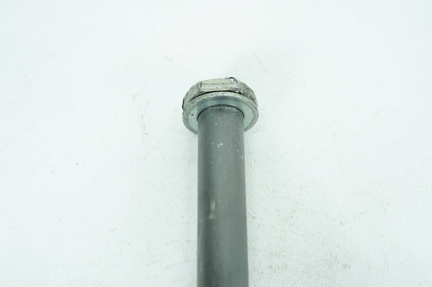 2000 - 2006 Harley-Davidson Dyna Street Bob Rear Fork Swingarm Pivot Bolt Shaft 47641-06