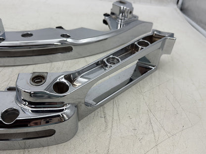 2015 Harley Road Glide Touring FLTRXS OEM Left Right Saddlebag Fender Struts Brackets