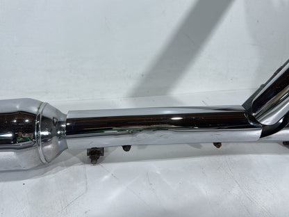 2005 Harley Touring FLHRCI Road King Classic OEM Exhaust Header Pipes Muffler