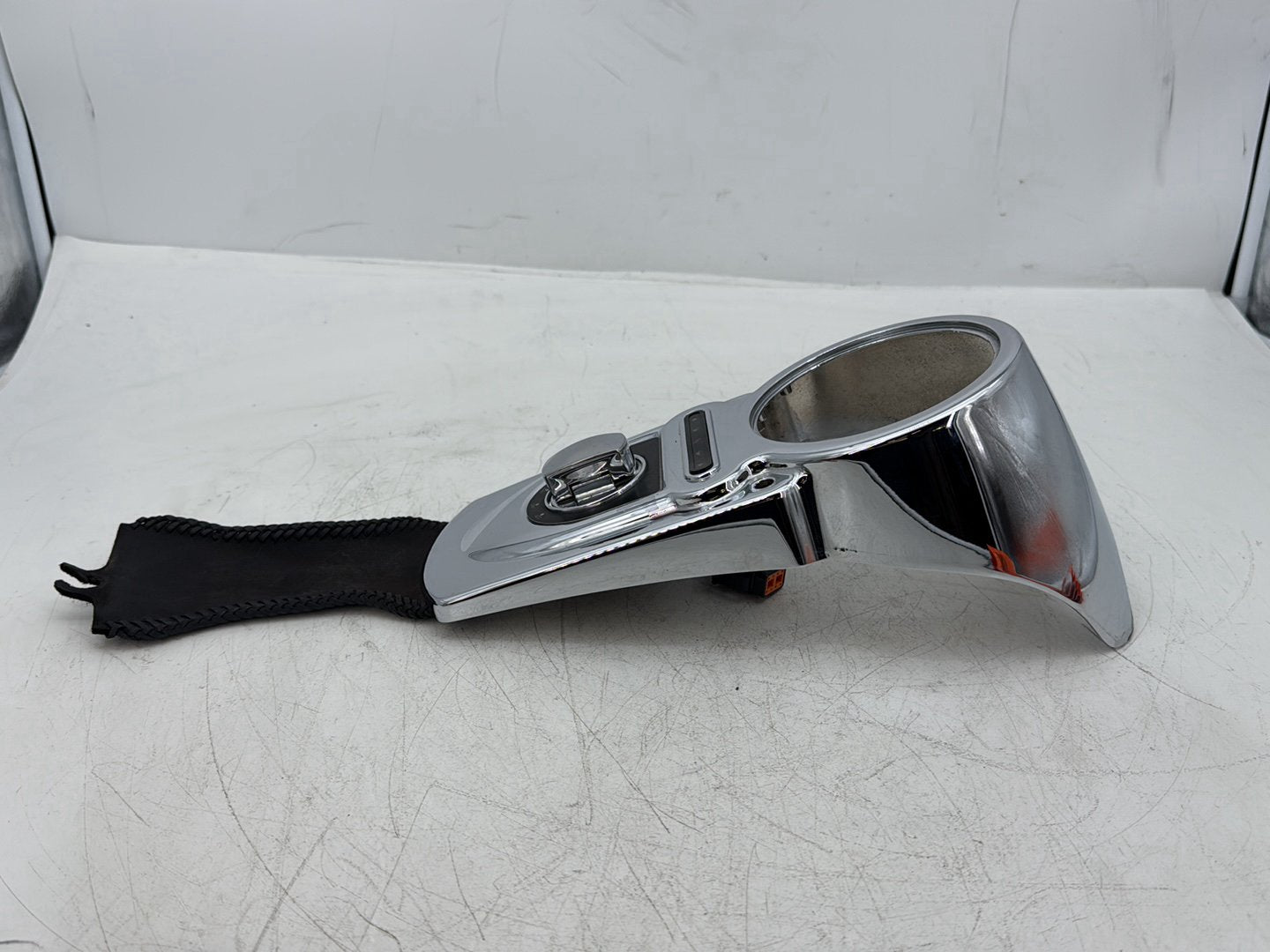 2005 Harley Dyna FXDWG Wide Glide OEM Fuel Gas Tank Dash Console NOKey
