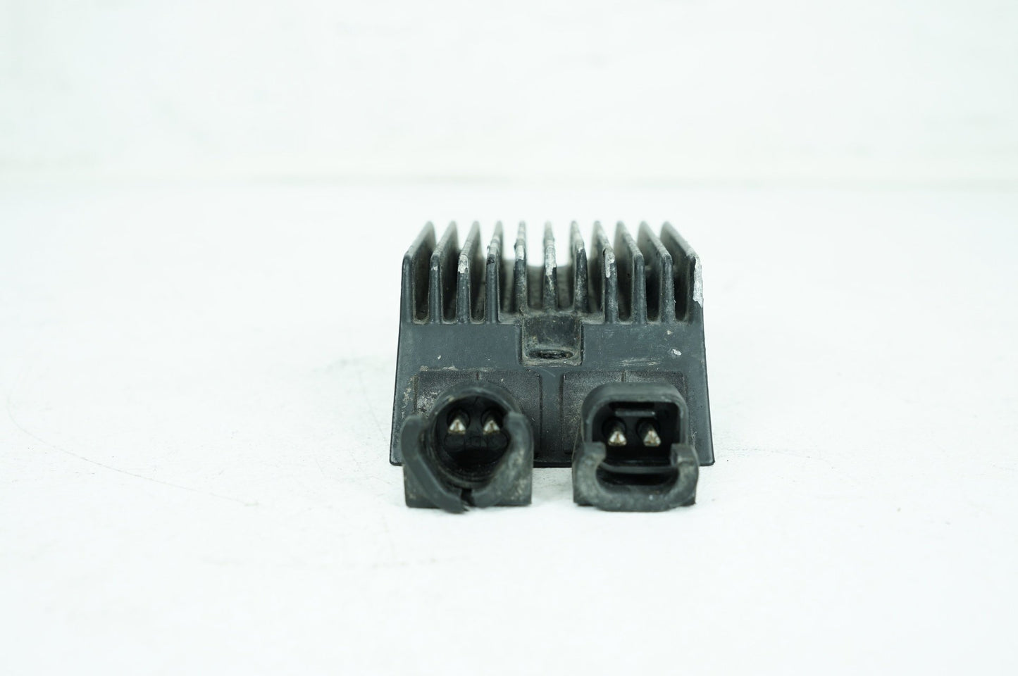 2004 - 2022 Harley-Davidson Sportster SuperLow Voltage Regulator Rectifier  74700012