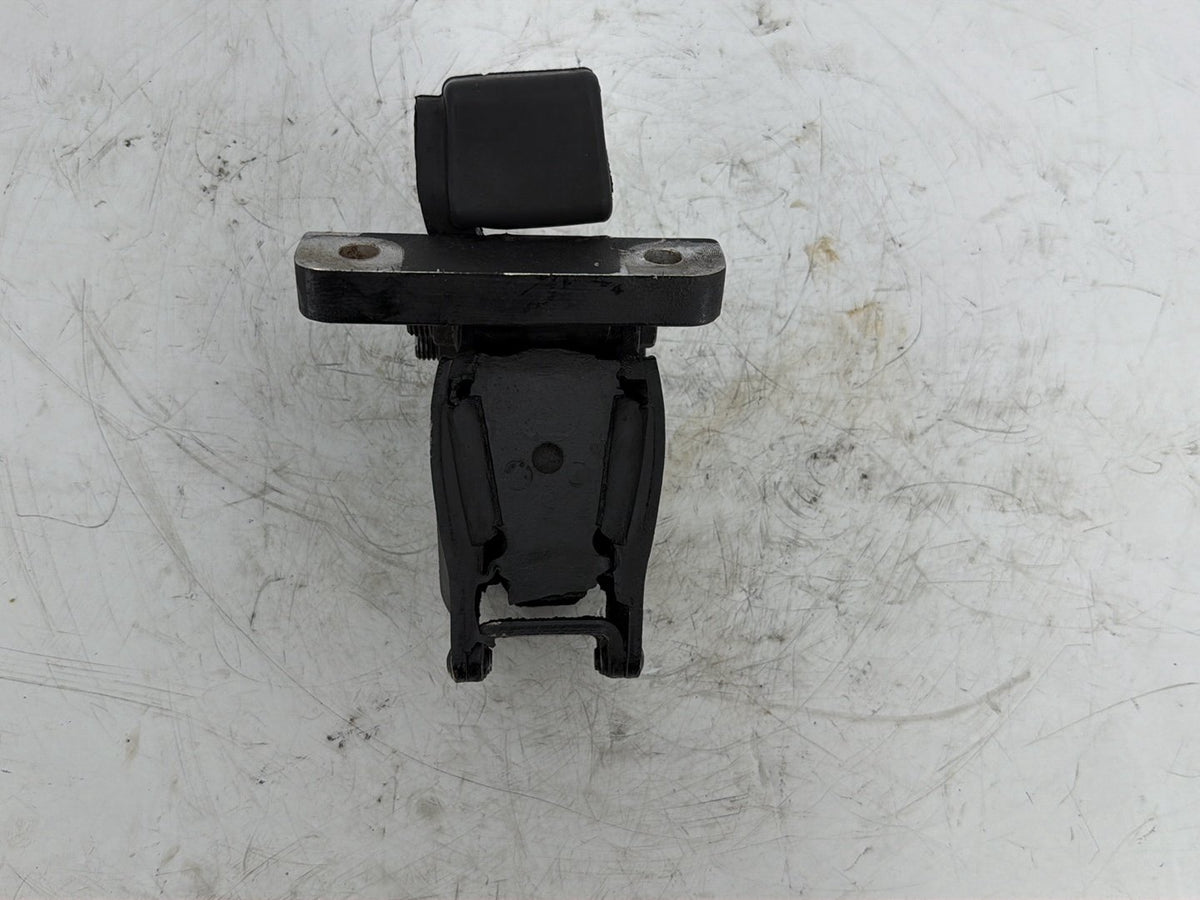 2008 Harley Touring FLHTCUI Electra Glide Ultra OEM Engine Motor Mount Bracket