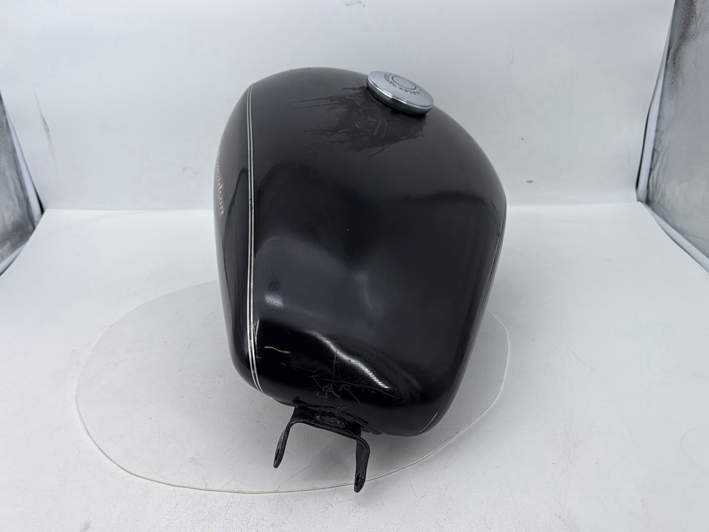 2004 - 2013 Harley-Davidson Sportster 883 Custom Fuel Gas Tank Gasoline Reservoir 62213-04
