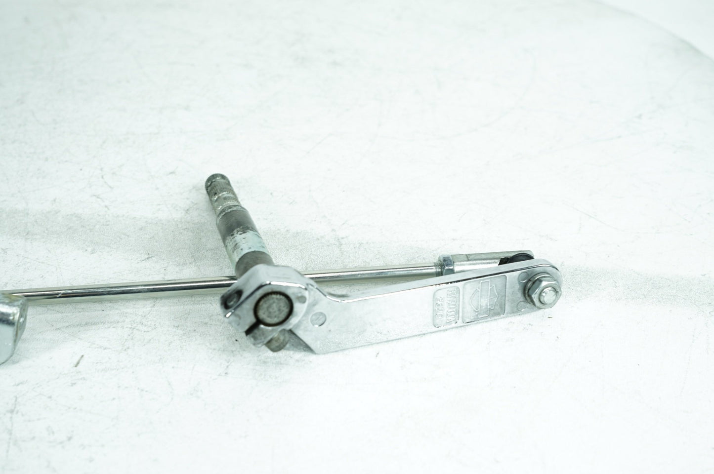 2008 - 2016 Harley-Davidson Touring Street Glide Gear Shifter Lever w/ Rod linkage 33709-82A