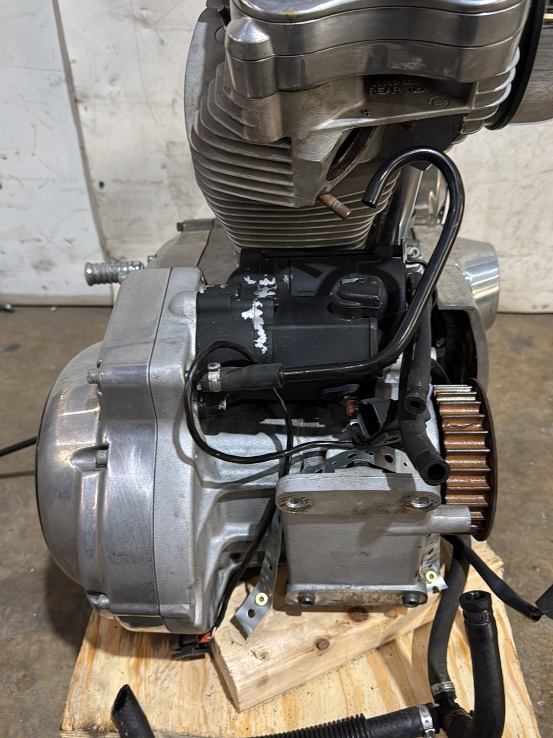 2002 Harley Sportster XL883 OEM CARB 883 Engine Motor Transmission 9K