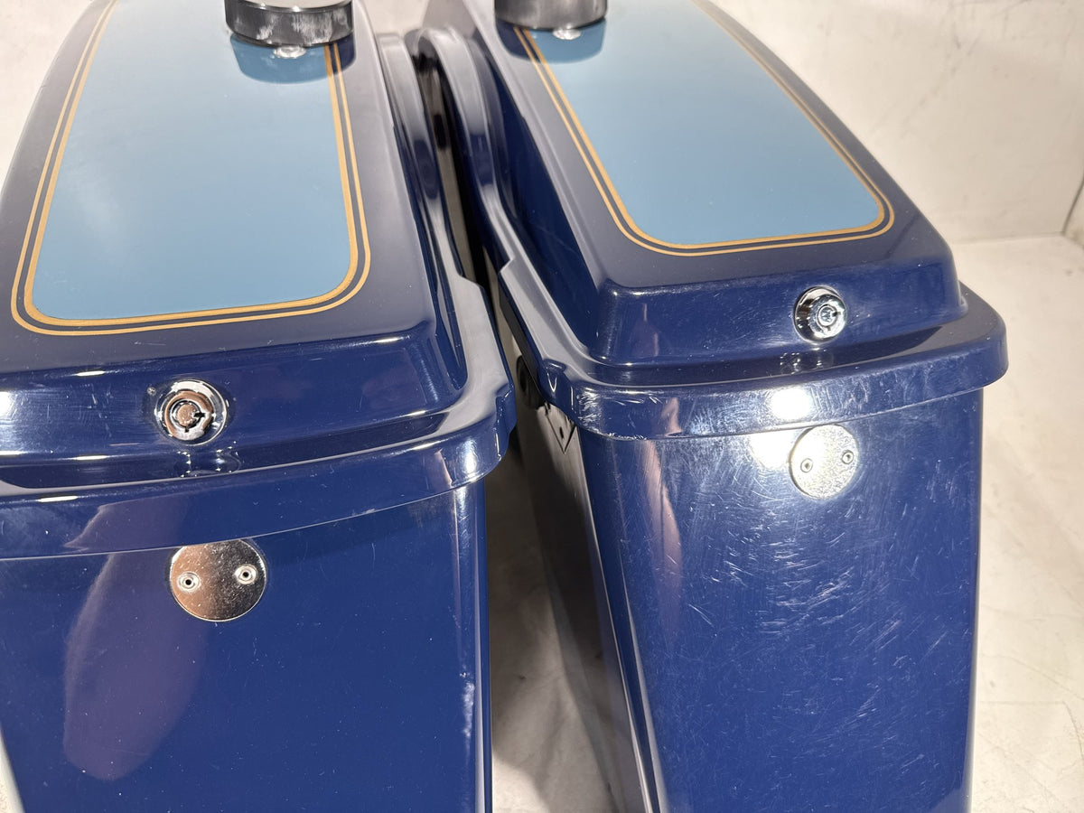 2011 Harley Electra Glide Touring Police OEM Left Right Saddlebags Luggage NOKey