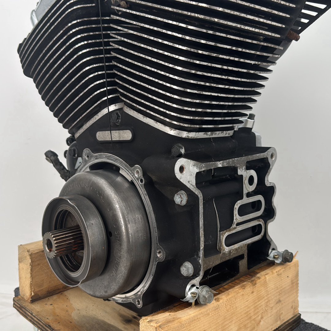 2007 - 2012 Harley-Davidson Touring Electra Glide EFI Twin Cam 96 Engine Motor 19261-08