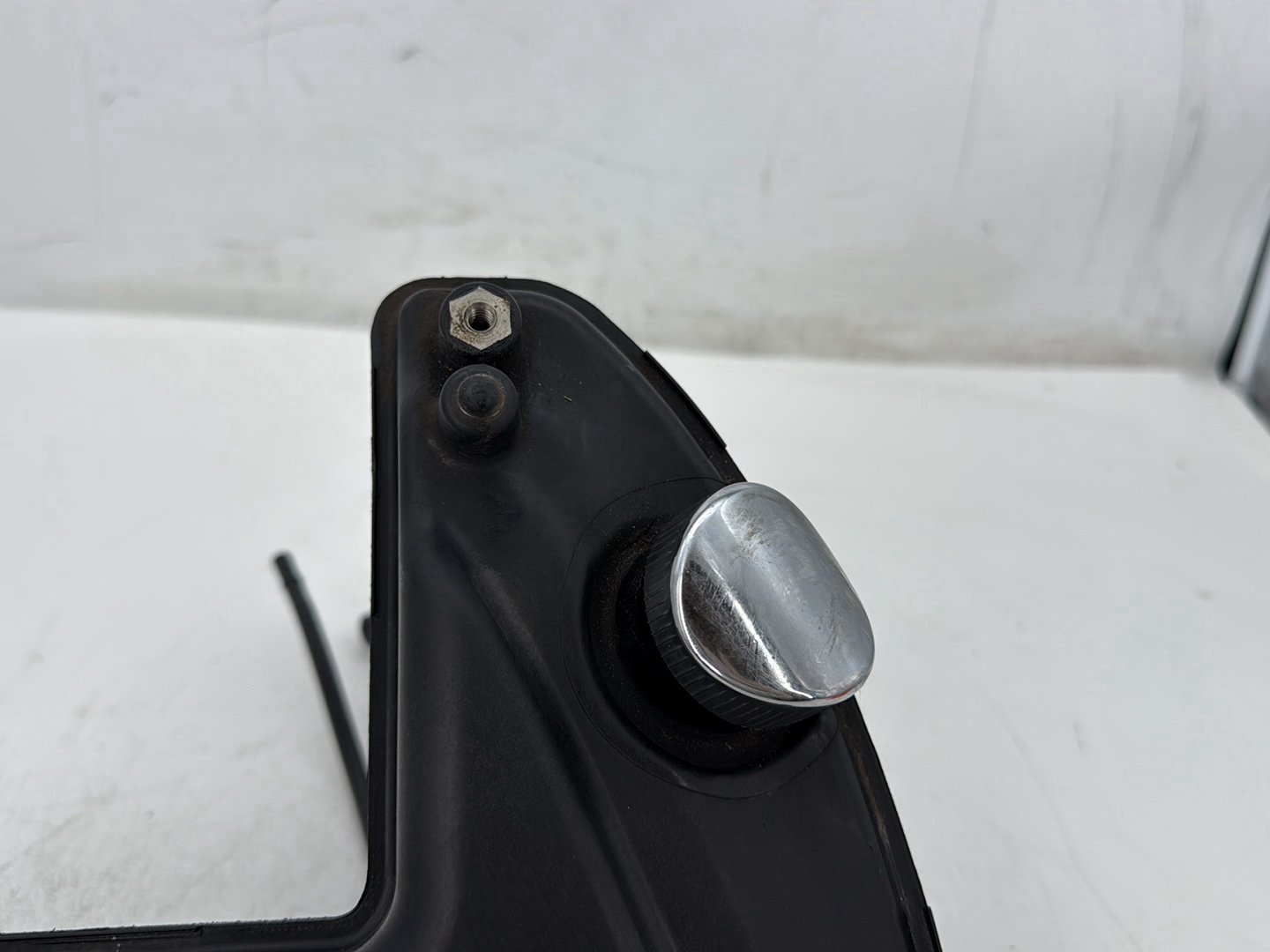 2009 Harley Sportster 883 Low XL883L OEM Oil Tank Reservoir Bottle Canister & Dipstick