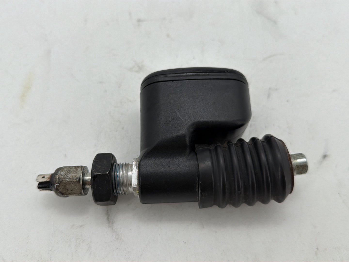 2008 Harley Dyna Fat Bob FXDF OEM Rear Brake Master Cylinder Reservoir