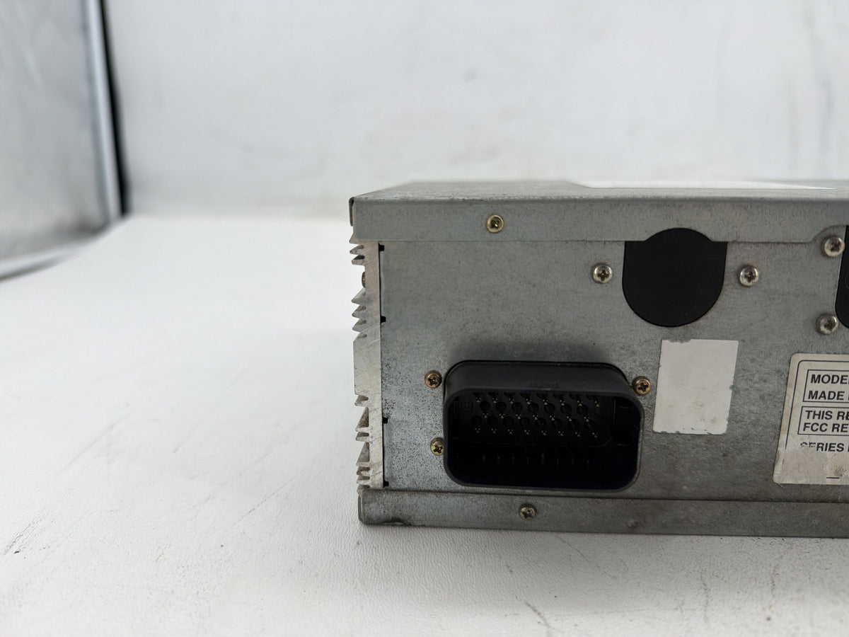 01 Harley Electra Touring Classic OEM Radio AM FM Cassette Player Audio 76164-98
