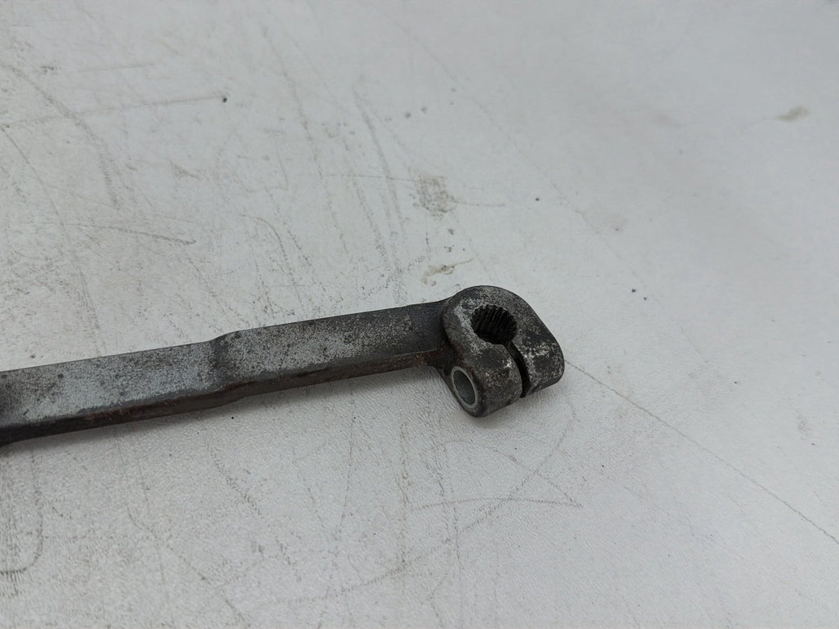 2007 Harley Dyna Street Bob FXDB OEM Gear Shifter Lever Arm w/ Rod linkage