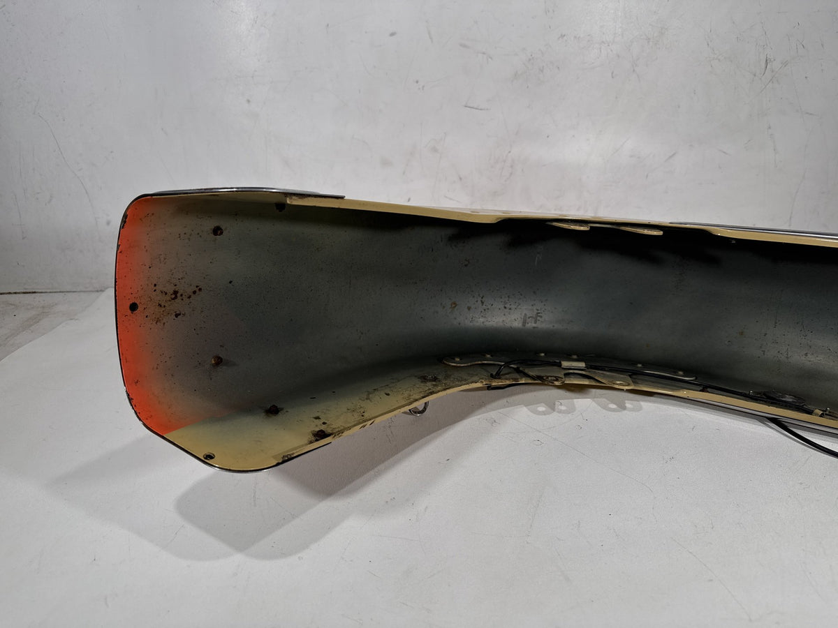 1995 Harley Heritage Softail Classic OEM Front Wheel Fender Shell Panel