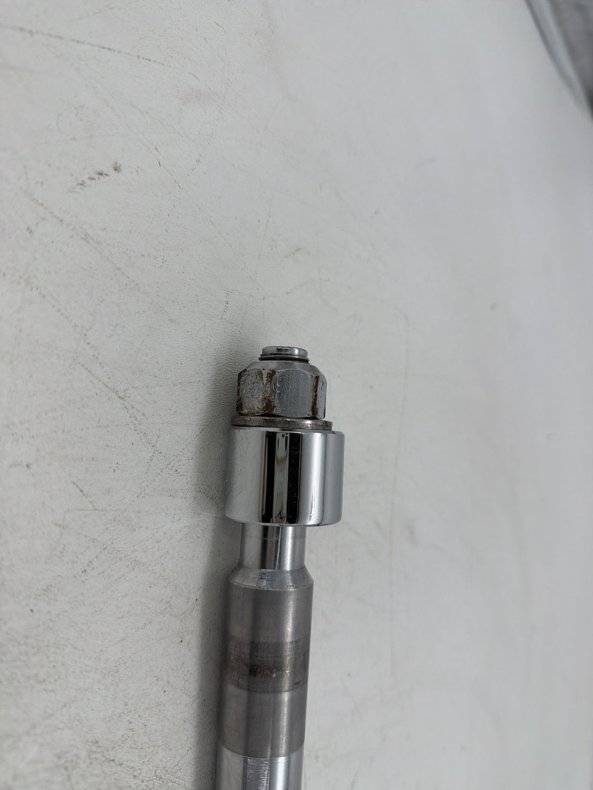 2013 Harley Street Glide Touring FLHX OEM Front Wheel Axle Bolt Shaft