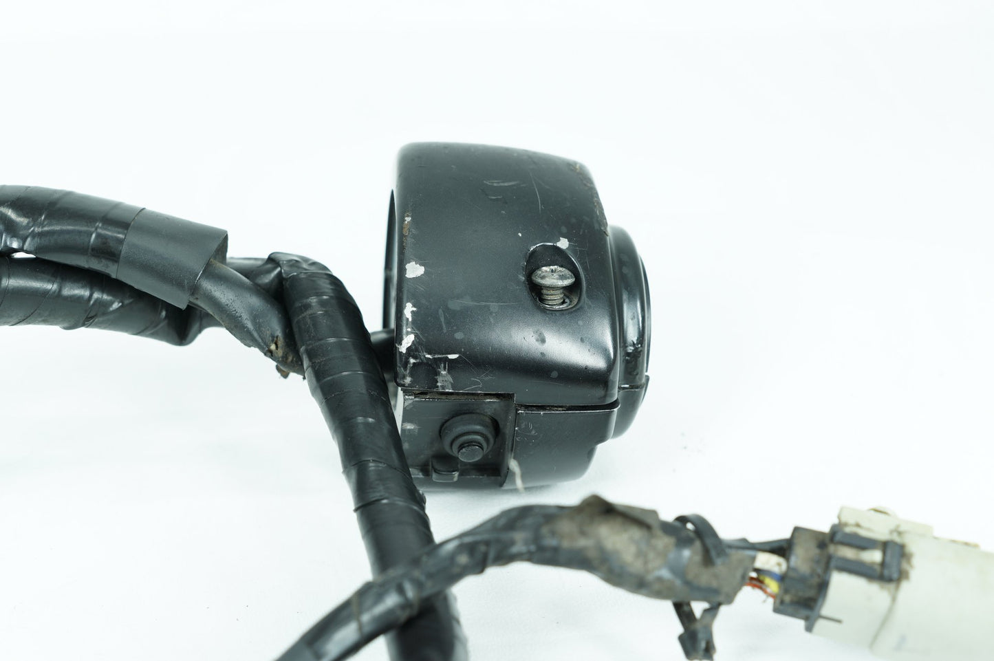 2007 - 2012 Harley-Davidson Softail Standard Left Turn Signal Headlight Switches Controls  	71682-06