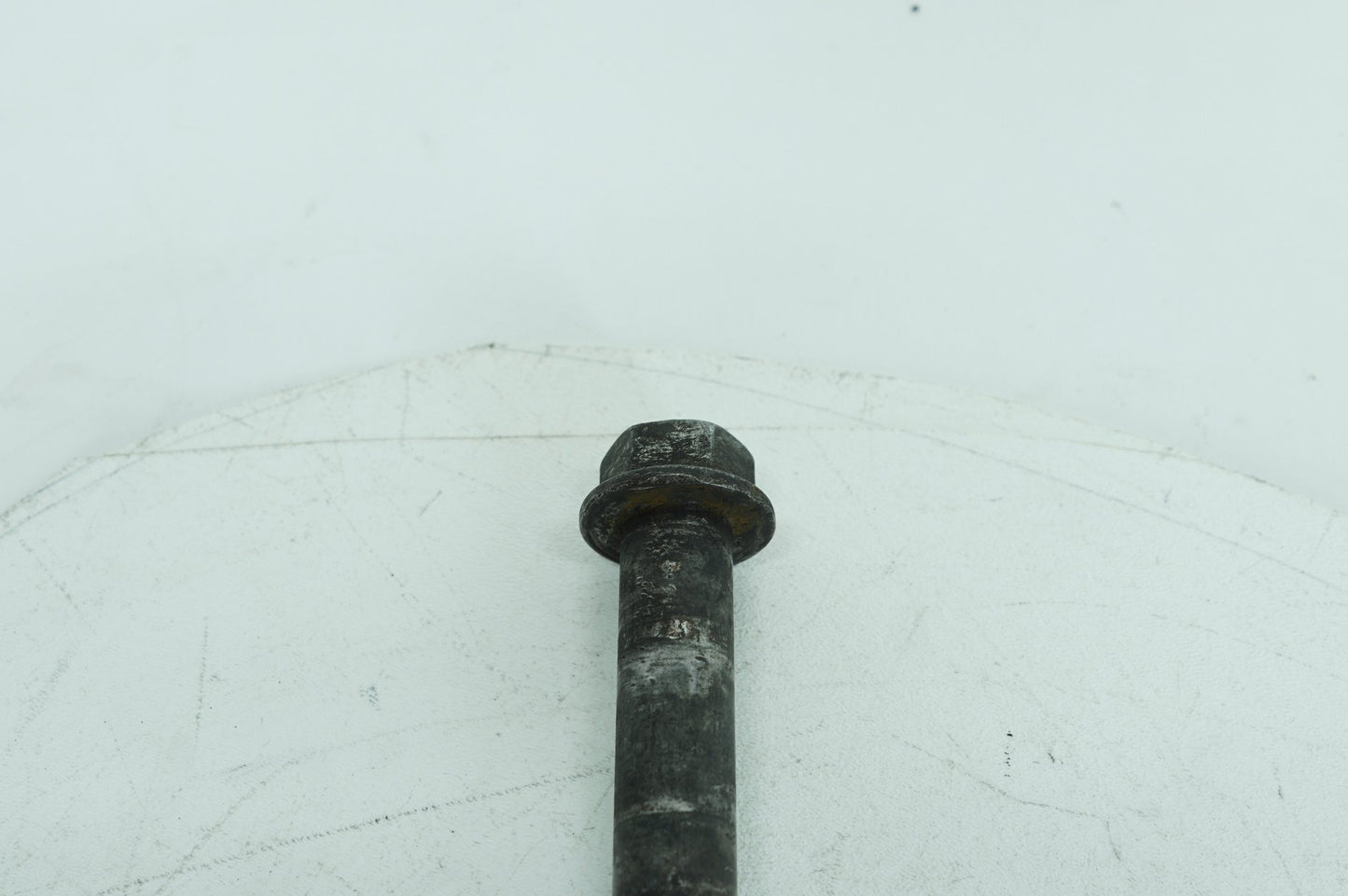 1999 - 2006 Harley-Davidson Touring Electra Ultra Classic Rear Wheel Axle Bolt Shaft 41110-89