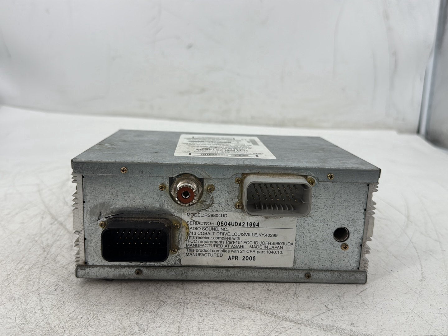 2005 Harley Electra Glide Touring Ultra FLHTCUI OEM Radio AM FM Cassette Player Audio 76164-98
