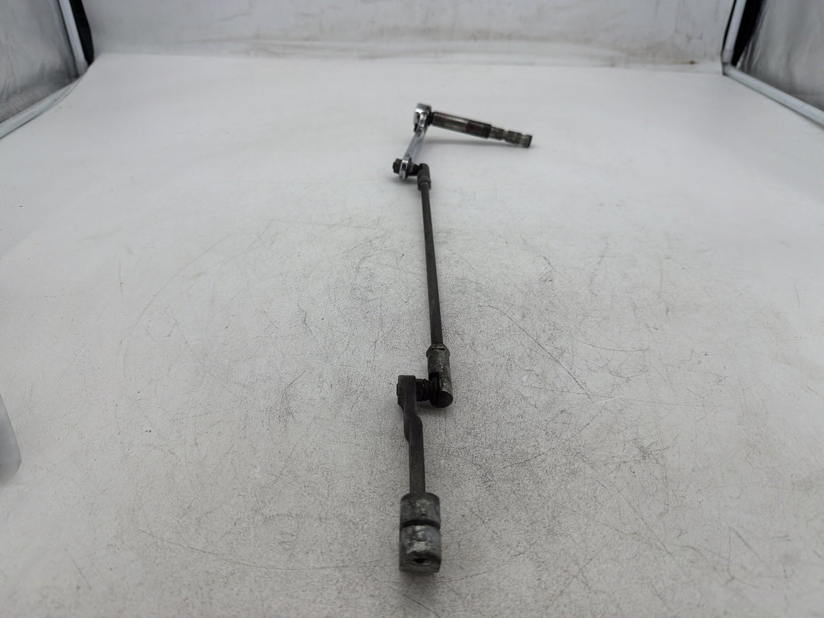 2012 Harley Electra Glide Touring Ultra OEM Gear Shifter Lever w/ Rod linkage