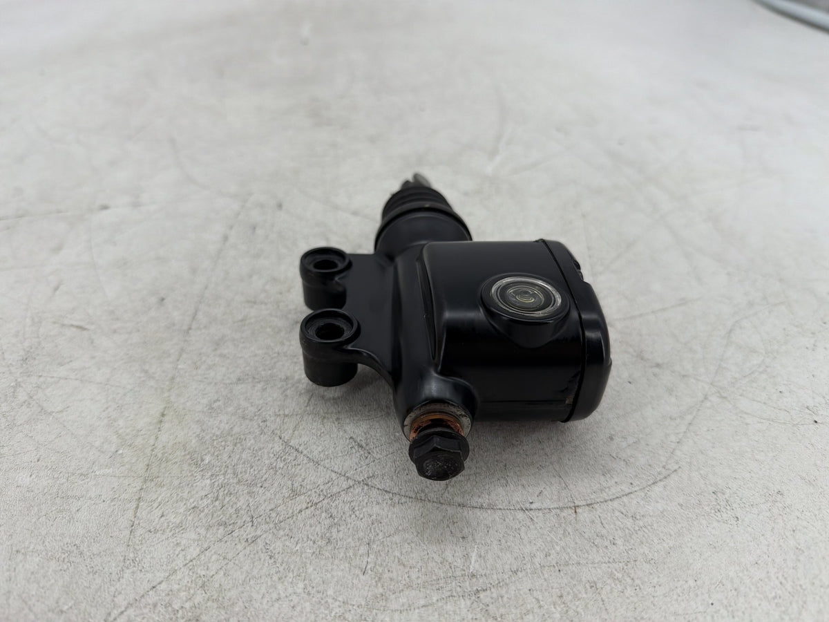 2015 Harley Electra Glide Touring Ultra OEM Rear Brake Master Cylinder Reservoir