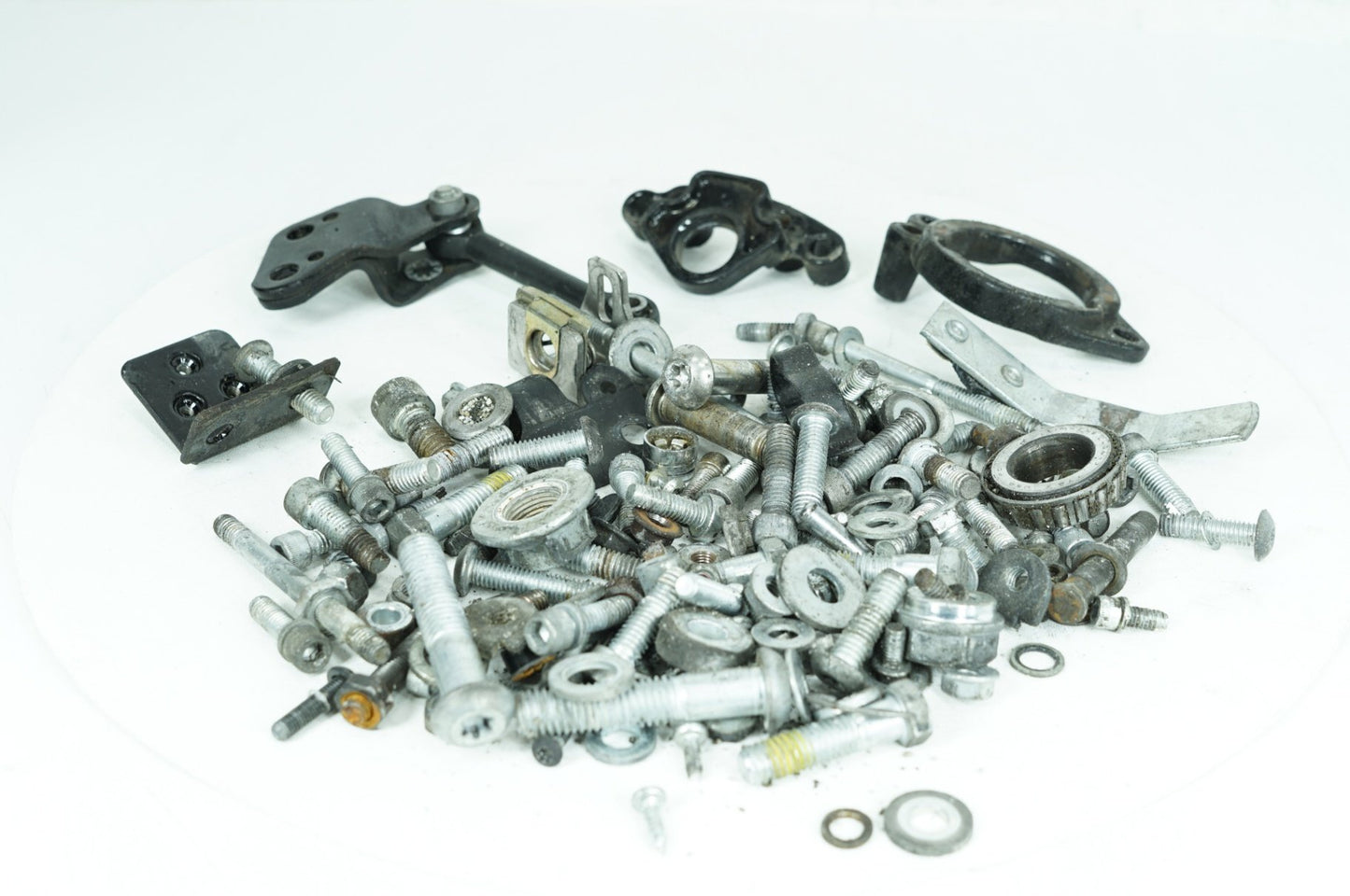 2004 - 2022 Harley-Davidson Sportster Iron 883 Hardware Bolts Nuts & Brackets