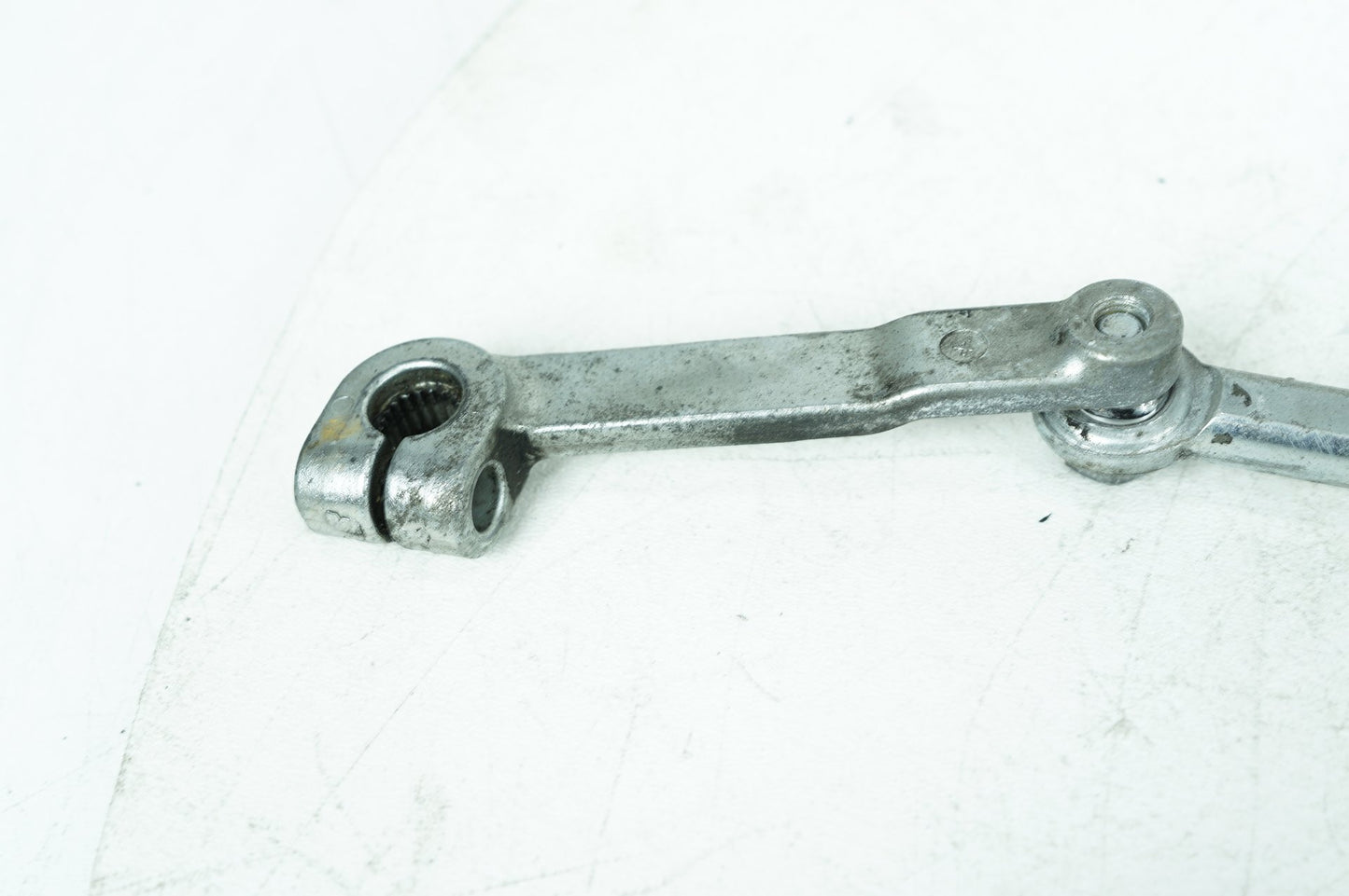 1999 - 2006 Harley-Davidson Dyna Low Rider Gear Shifter Lever Arm w/ Rod linkage  	33849-97