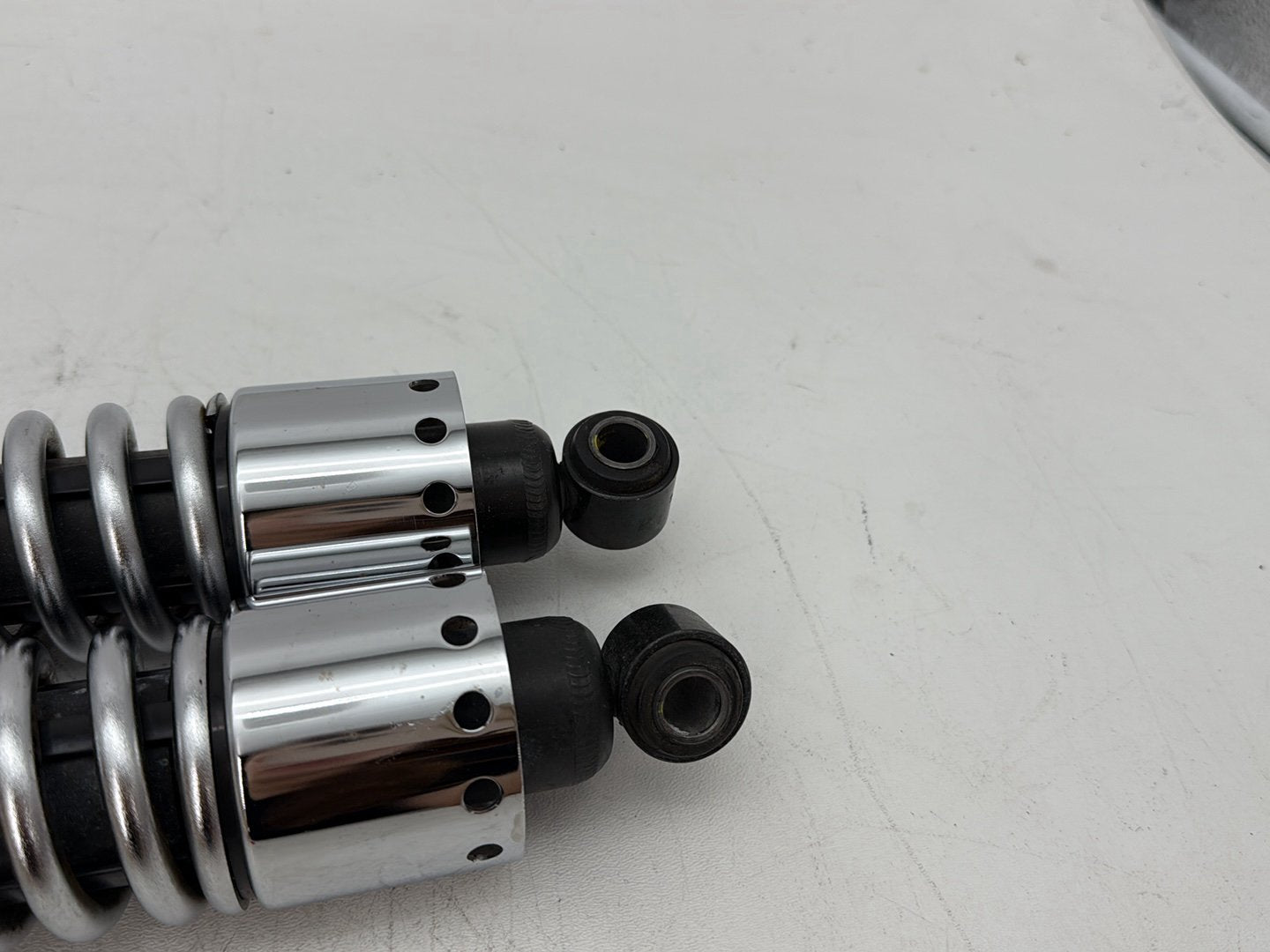 2000 Harley Dyna FXDWG Wide Glide OEM Rear Left Right Shock Absorbers