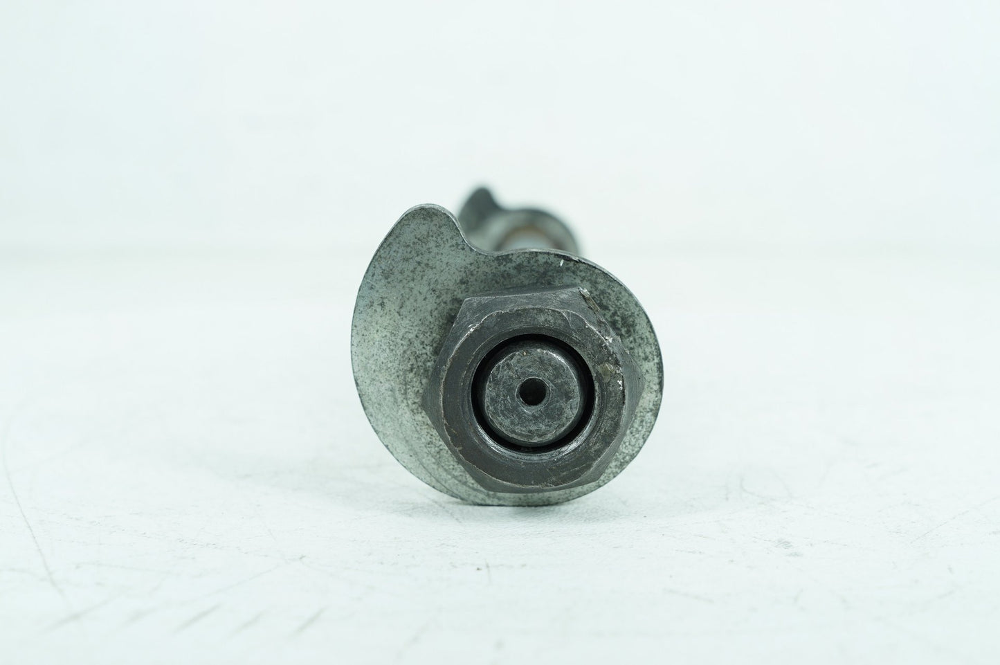 2007 - 2011 Harley-Davidson Touring Electra Screamin Eagle Rear Wheel Axle Bolt Shaft 41056-02