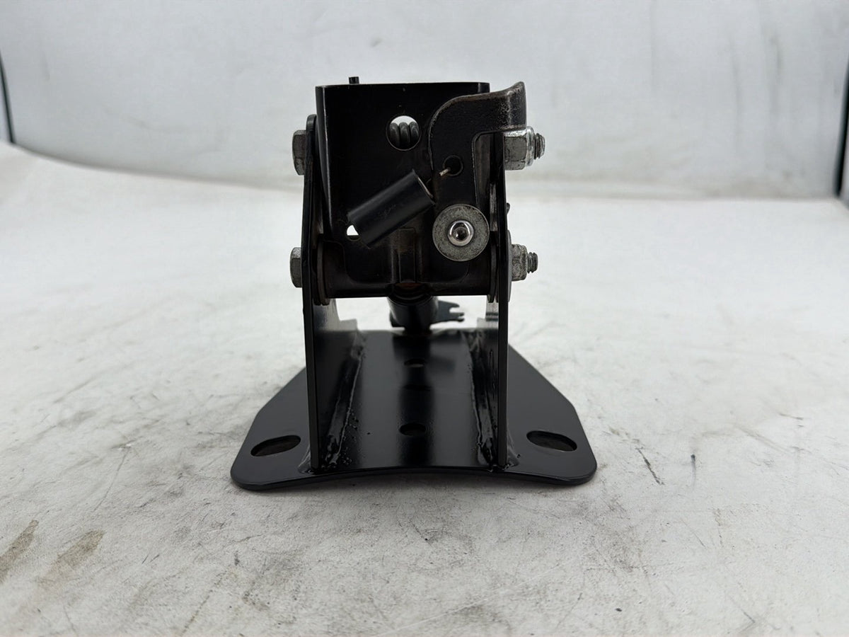 2012 Harley Electra Touring Ultra Adjustable Rider Backrest Lift Mount 52482-01A