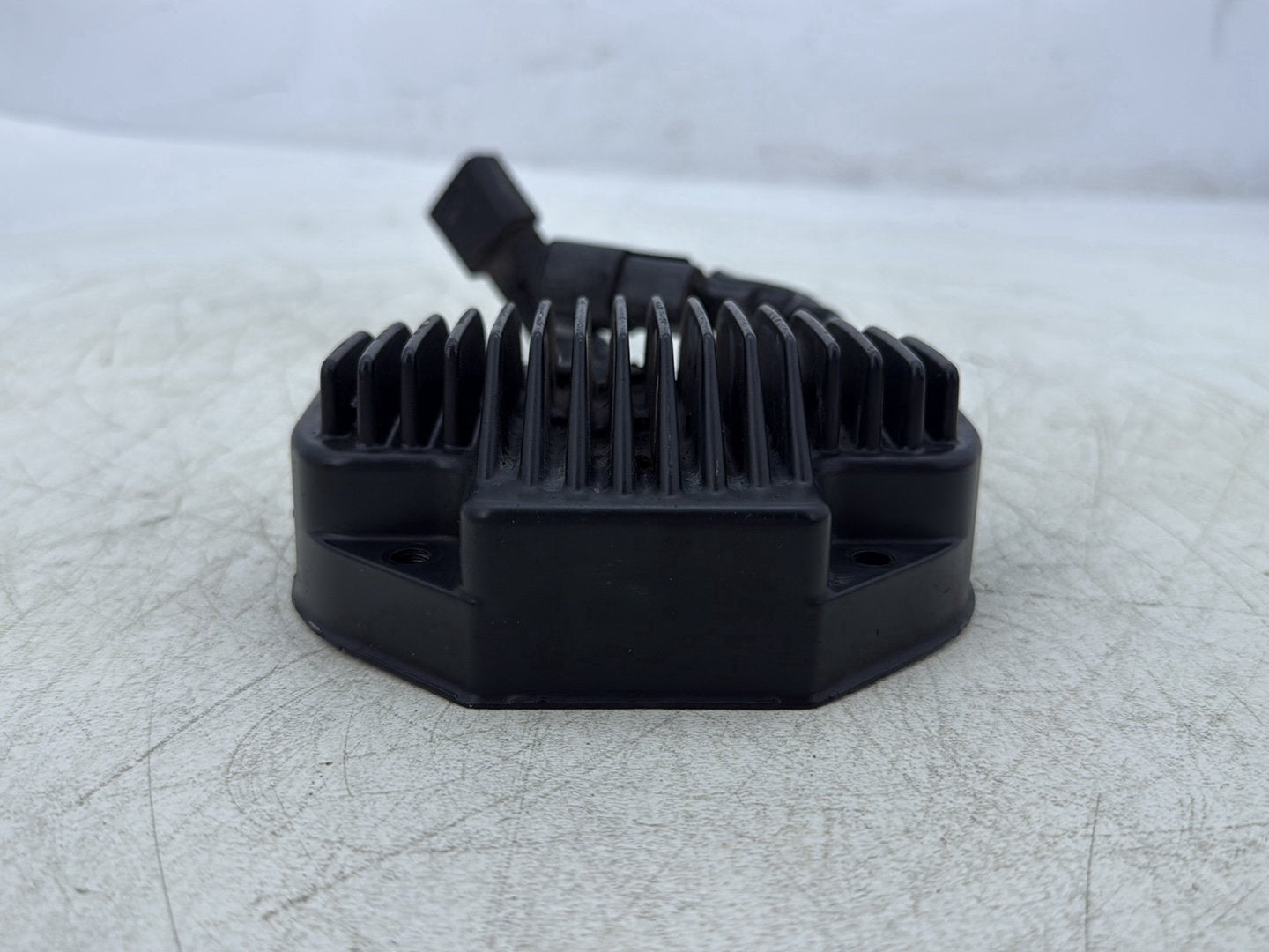 2004 Harley Dyna Super Glide FXDI OEM Voltage Regulator Rectifier