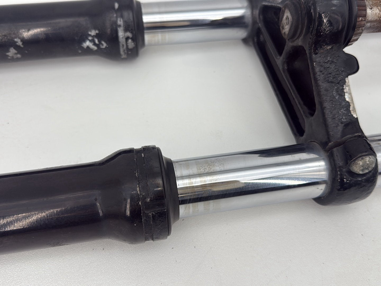 2004 - 2022 Harley-Davidson Sportster 1200 Nightster Front Triple Tree Set & LH RH Fork Legs Sliders 46758-07